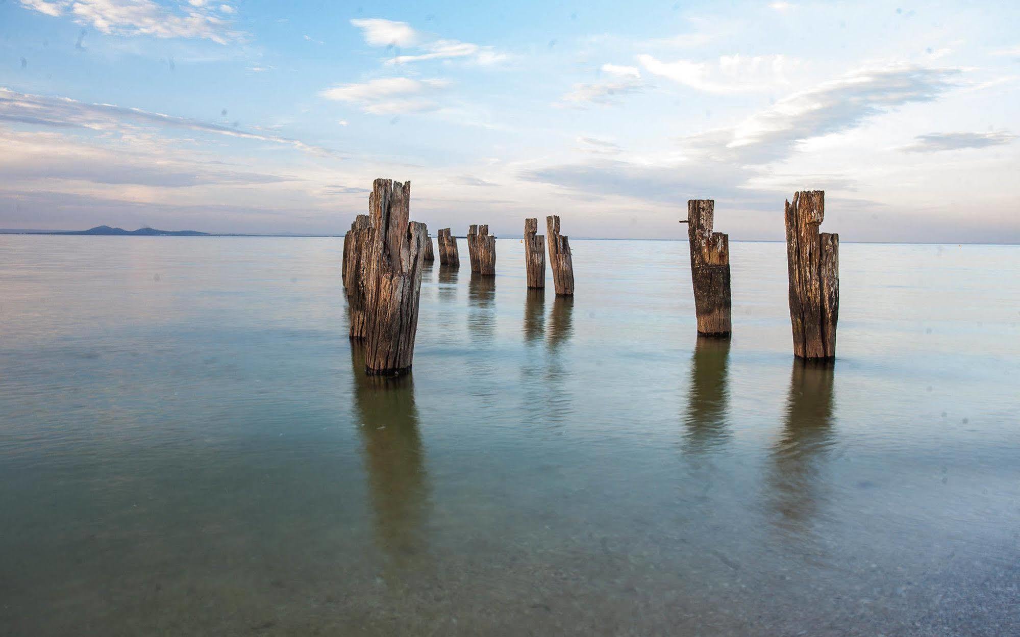 Point Lonsdale Holiday Apartments (Adults Only) Queenscliff Buitenkant foto